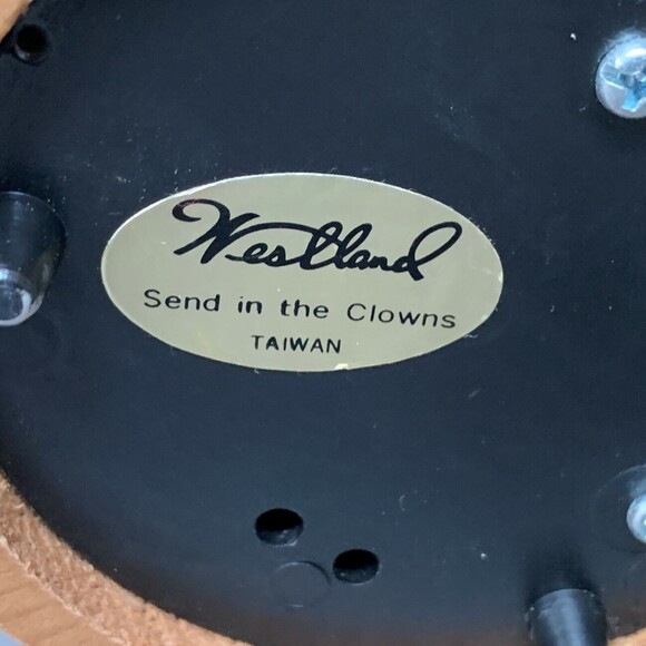 Vintage Clown Rotating Music Box Westland Send In The Clowns Made In Taiwan - Picture 8 of 8